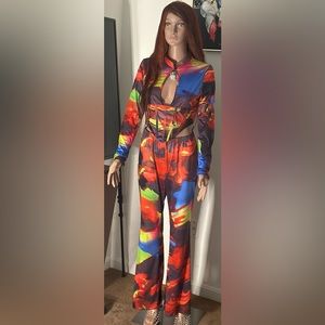 2pc Multi-color all over print long sleeve crop top & wide leg pants.